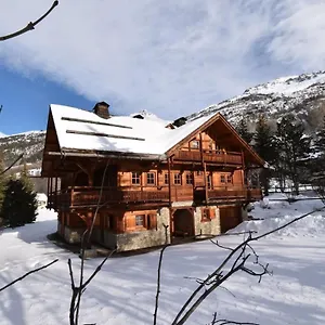 le-chalet-lharmonie-pierres-dhistoire.fr-provencehotel.com/